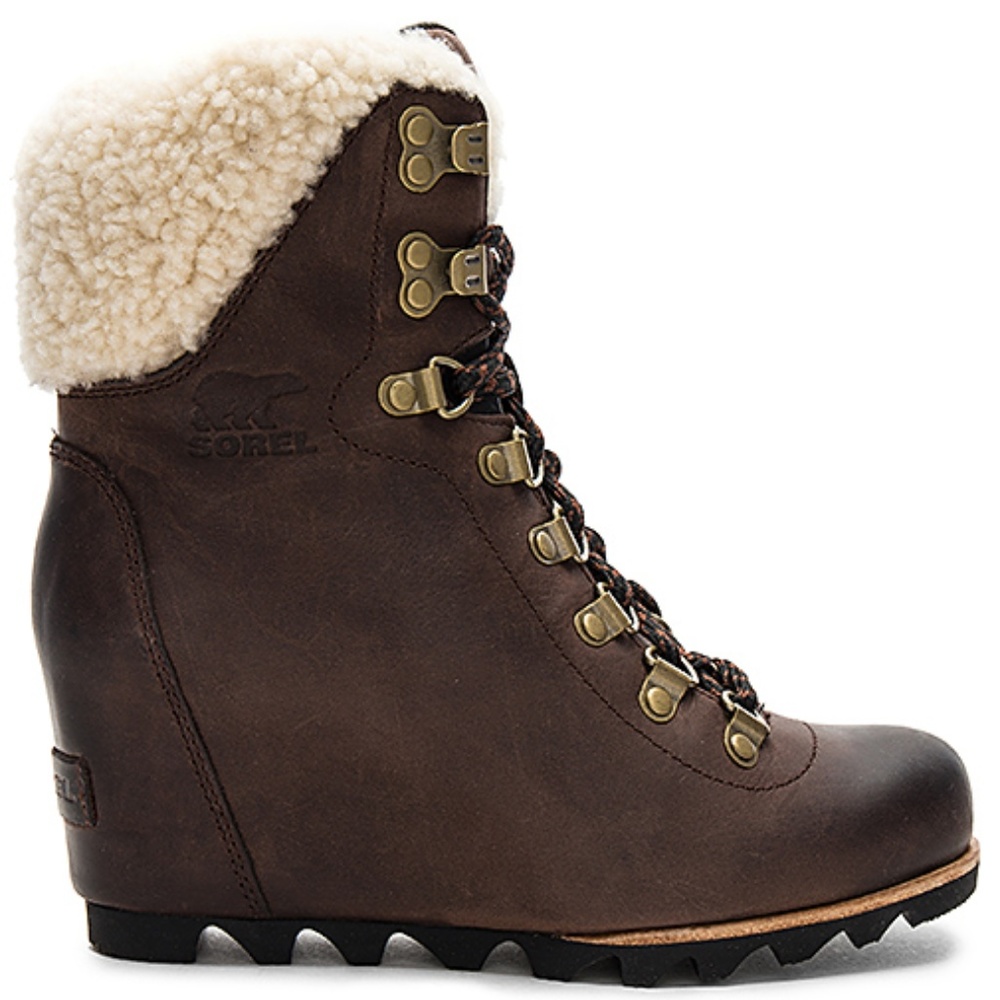 Sorel Conquest Wedges